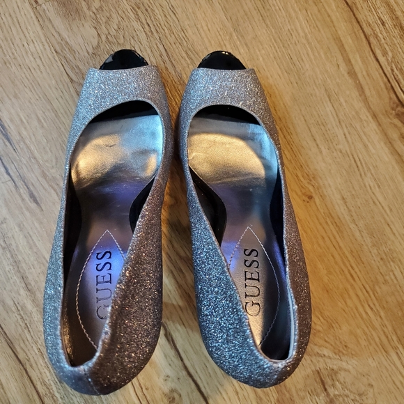 Guess EUC silver glitter platform heels 6 - Picture 5 of 10